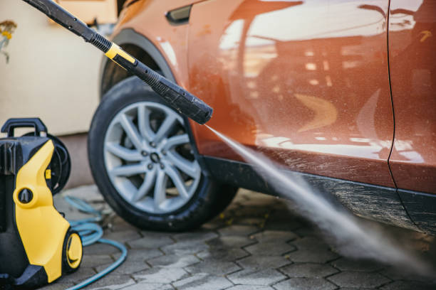 Best Sidewalk Pressure Washing  in Miami Gardens, FL